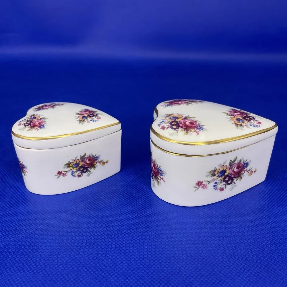 Set of 2 Heart Shaped Floral Kirk & Matz Bone China Trinket/Jewelry/Pill Boxes